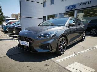 Focus 2,3 EcoBoost ST mit Styling-Paket, 28450 €, Auto & Fahrrad-Autos in 8750 Judenburg Focus 2,3 EcoBoost ST mit Styling-Paket, 28450 €, Auto & Fahrrad-Autos in 8750 Judenburg
