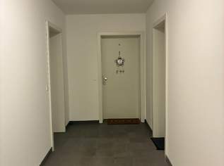 Gemütliche 3-Zimmer Wohnung mit 2 Balkonen (nord- und südseitig) Gemütliche 3-Zimmer Wohnung mit 2 Balkonen (nord- und südseitig)