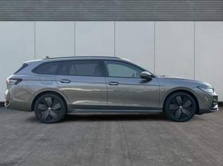 Passat Variant R-Line AHK+PANO+NAVI+Head-UP+M..., 53731 €, Auto & Fahrrad-Autos in 6844 Gemeinde Altach Passat Variant R-Line AHK+PANO+NAVI+Head-UP+M..., 53731 €, Auto & Fahrrad-Autos in 6844 Gemeinde Altach