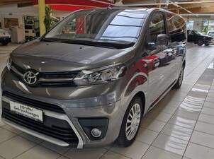 Proace Verso 2,0 D-4D 150 Medium Family, 29990 €, Auto & Fahrrad-Autos in 5500 Bischofshofen Proace Verso 2,0 D-4D 150 Medium Family, 29990 €, Auto & Fahrrad-Autos in 5500 Bischofshofen