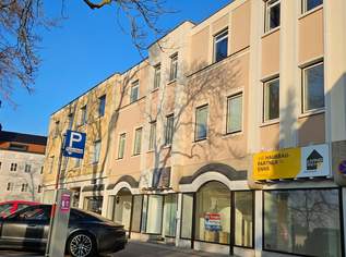 Wohn- und Geschäftshaus im Ennser Stadtkern, 0 €, Immobilien-Häuser in 4470 Enns
