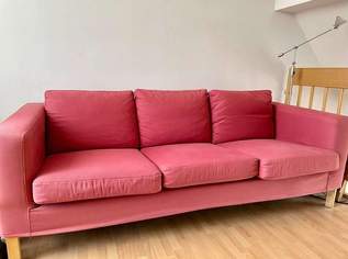 Gemütliches Sofa in Rot zu verkaufen!, 149 €, Haus, Bau, Garten-Möbel & Sanitär in 1080 Josefstadt Gemütliches Sofa in Rot zu verkaufen!, 149 €, Haus, Bau, Garten-Möbel & Sanitär in 1080 Josefstadt