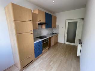Graz-Geidorf: WG-taugliche, helle, gepflegte 2-Zimmerwohnung vis-à-vis ReSoWi-Zentrum