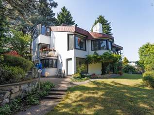 1170 AM HEUBERG: GROßZÜGIGER FAMILIENWOHNSITZ MIT INDOORPOOL, WELLNESS, GARTEN & WIEN-BLICK, 2250000 €, Immobilien-Häuser in 1170 Hernals