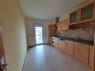Großzügige Mietwohnung in Frauenkirchen, 989 €, Immobilien-Wohnungen in 7132 Frauenkirchen