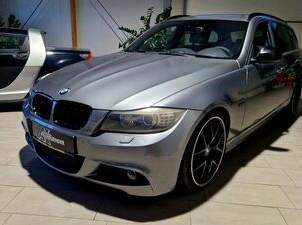 330d xDrive M-Packet, 9999 €, Auto & Fahrrad-Autos in 4150 Rohrbach-Berg
