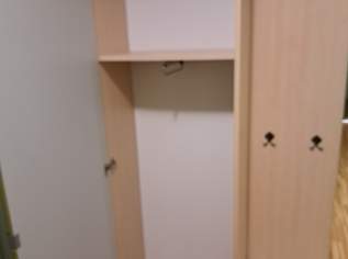 Vorzimmerschrank 