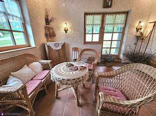 Extravagantes Familienidyll auf großzügigem Grundstück, 417000 €, Immobilien-Häuser in 2732 Hettmannsdorf