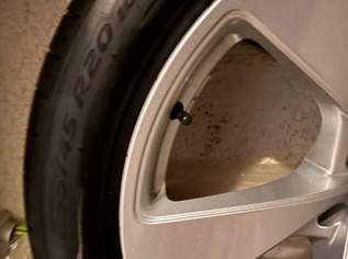 Neue Original Audi 20 Zoll Kompletträder / Alufelgen mit 255/45 R20 Pirelli Zero