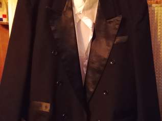 WENN DIESE SMOKINGJACKEN REDEN KÖNNTEN....., 8 €, Kleidung & Schmuck-Herrenkleidung in 1200 Brigittenau