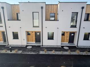 Lebensqualität, die man spürt – traumhaftes Reihenhaus "Am Kremserberg" in St. Pölten, 509200 €, Immobilien-Häuser in 3107 Ragelsdorf Lebensqualität, die man spürt – traumhaftes Reihenhaus "Am Kremserberg" in St. Pölten, 509200 €, Immobilien-Häuser in 3107 Ragelsdorf