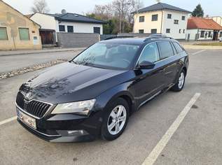 Skoda Superb Kombi 2,0 TDI DSG Kombi Skoda Superb Kombi 2,0 TDI DSG Kombi
