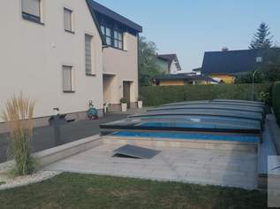 ZUM VERLIEBEN! Sehr gepflegtes Einfamilienhaus mit traumhaftem Pool in guter Nachbarschaft!, 495000 €, Immobilien-Häuser in 4600 Wels