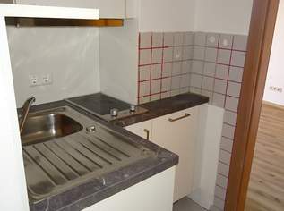 Ruhige 2-Zimmerwohnung, Südwestlage, hofseitig, WG-geeignet Ruhige 2-Zimmerwohnung, Südwestlage, hofseitig, WG-geeignet
