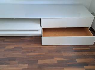 Sideboard, TV Möbel, TV Schrank, Schrank, 180 €, Haus, Bau, Garten-Möbel & Sanitär in 5114 Göming