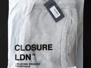 Stylishe Jogginghose Trainingshose Sweathose Closure London grau Größe M NEU + Etikett OVP Stylishe Jogginghose Trainingshose Sweathose Closure London grau Größe M NEU + Etikett OVP