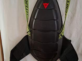 Rückenprotector Motorrad, 35 €, Kleidung & Schmuck-Herrenkleidung in 1160 Ottakring Rückenprotector Motorrad, 35 €, Kleidung & Schmuck-Herrenkleidung in 1160 Ottakring