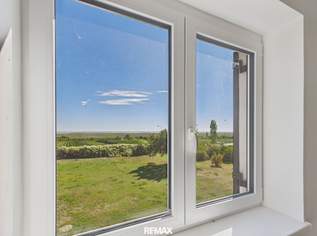 Modernisierte 2-Zi-Wohnung in Rust, 64m² mit toller Aussicht, 710.4 €, Immobilien-Wohnungen in 7071 Rust