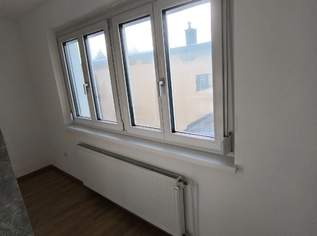 Zu vermieten 52m² Wohnung im Obergeschoss