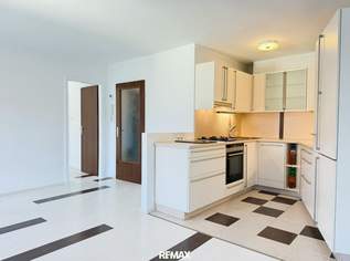 Dachgeschosswohnung mit offenem Wohnkonzept in Laxenburg – ideal für Singles & Anleger, 185000 €, Immobilien-Wohnungen in 2361 Laxenburg