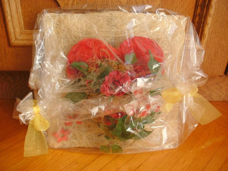 Deko,-Gesteck-Herz, Handarbeit, Geschenks-Herz, Natur/rot, 24x 24cm, neu Deko,-Gesteck-Herz, Handarbeit, Geschenks-Herz, Natur/rot, 24x 24cm, neu