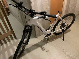 KTM Macina Cross 720, 2200 €, Auto & Fahrrad-Fahrräder in 1210 Floridsdorf