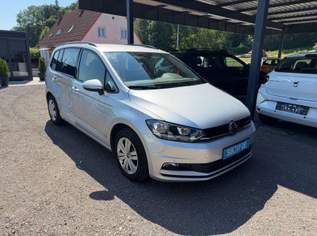 Touran 2,0 SCR TDI DSG, 14480 €, Auto & Fahrrad-Autos in 8350 Fehring Touran 2,0 SCR TDI DSG, 14480 €, Auto & Fahrrad-Autos in 8350 Fehring