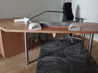 Tisch für Nagelstudio, 0 €, Marktplatz-Sammlungen & Haushaltsauflösungen in 1150 Rudolfsheim-Fünfhaus Tisch für Nagelstudio, 0 €, Marktplatz-Sammlungen & Haushaltsauflösungen in 1150 Rudolfsheim-Fünfhaus