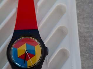 Rote M-Watch Uhr, 7 €, Kleidung & Schmuck-Accessoires, Uhren, Schmuck in 1100 Favoriten