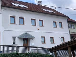 Exquisites, generalsaniertes Familienhaus mit hochwertigster Ausstattung in sonniger Zentrumslage mit schönem Ausblick, 575000 €, Immobilien-Häuser in 3500 Am Steindl