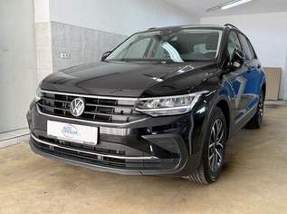 Tiguan Life ''LED-Navi-Sportsitze-ACC-Sitzh.-AHK'', 27900 €, Auto & Fahrrad-Autos in 4906 Eberschwang