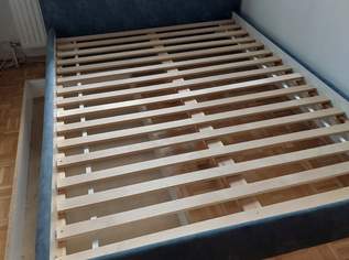 Bett mit Lade (Liegefläche ca. 140 x 200 cm) ohne Matratze, wie neu, in blau, 59 €, Haus, Bau, Garten-Möbel & Sanitär in 5020 Salzburg Bett mit Lade (Liegefläche ca. 140 x 200 cm) ohne Matratze, wie neu, in blau, 59 €, Haus, Bau, Garten-Möbel & Sanitär in 5020 Salzburg