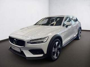 V60 Cross Country B4 AWD Cross Country Geartronic, 25890 €, Auto & Fahrrad-Autos in 5020 Altstadt