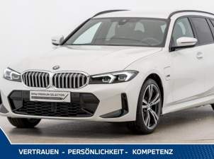 330e xDrive *M-Sportpaket*, 37990 €, Auto & Fahrrad-Autos in 8232 Grafendorf bei Hartberg