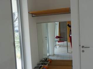 Wohngenuss mit Traumfernblick: Teilmöblierte Traumvilla mit Outdoorpool, Garten, Sauna, Jacuzzi Indoor, Tischtennistisch, etc., 6500 €, Immobilien-Häuser in 1190 Döbling