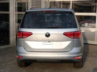 Touran 1.5 TSI DSG Edition 7-Sitze Navi Kamer..., 41900 €, Auto & Fahrrad-Autos in 6844 Gemeinde Altach