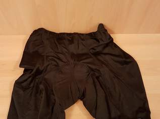 Damen-Radlerhose schwarz, 15 €, Kleidung & Schmuck-Damenkleidung in 8042 Graz