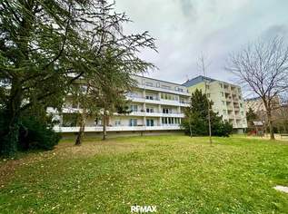 ANLAGEOBJEKT! Helle 2-Zimmer-Wohnung - gemütliche Loggia - Blick ins Grüne - vermietet!, 259000 €, Immobilien-Wohnungen in 1110 Simmering ANLAGEOBJEKT! Helle 2-Zimmer-Wohnung - gemütliche Loggia - Blick ins Grüne - vermietet!, 259000 €, Immobilien-Wohnungen in 1110 Simmering