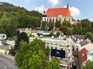 IMPOSANTE ALTBAUWOHNUNG MIT BALKON UND TRAUMBLICK AUF DIE KIRCHE II PRESTIGE UND ELEGANZ II WOHNEN IM DENKMALGESCHÜTZEN MÖDLINGER STADTJUWEL II FUSSGÄNGERZONE, 1070000 €, Immobilien-Wohnungen in 2340 Gemeinde Mödling