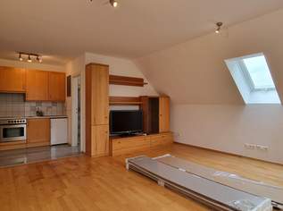 2-Zimmer-Wohnung im 1. OG, 730 €, Immobilien-Wohnungen in 3121 Karlstetten