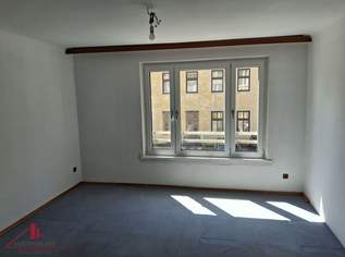 Licht. Ruhe. Potenzial. – Eigentumswohnung in ruhiger Hoflage, 239000 €, Immobilien-Wohnungen in 1150 Rudolfsheim-Fünfhaus