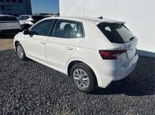 Fabia SELECTION DSG PDC v+h KLIMAAUTOMATIK 1...., 25821 €, Auto & Fahrrad-Autos in 6844 Gemeinde Altach
