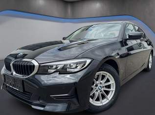 318 d Aut. *Kamera*Virtual*MLenkrad*, 22990 €, Auto & Fahrrad-Autos in Niederösterreich