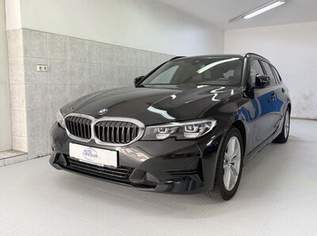 318d Business ''LED-Navi-Ledersports-Panorama-AHK'', 21900 €, Auto & Fahrrad-Autos in 4906 Eberschwang