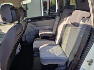 Touran Highline SCR TDI DSG ''7-Sitzer'', 6999 €, Auto & Fahrrad-Autos in 4150 Rohrbach-Berg Touran Highline SCR TDI DSG ''7-Sitzer'', 6999 €, Auto & Fahrrad-Autos in 4150 Rohrbach-Berg