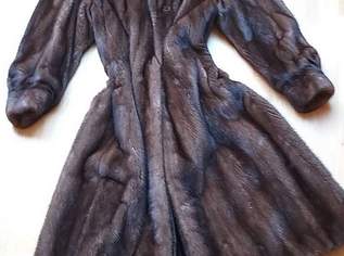 Klassischer Damennerzmantel, 130 €, Kleidung & Schmuck-Damenkleidung in 2301 Neu-Oberhausen Klassischer Damennerzmantel, 130 €, Kleidung & Schmuck-Damenkleidung in 2301 Neu-Oberhausen