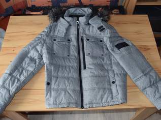 Herren Winterjacke Marke URBNDIST C&A Größe XXL grau mit Kapuze, 35 €, Kleidung & Schmuck-Herrenkleidung in 3370 Gemeinde Ybbs an der Donau