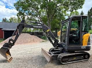 VOLVO EC27C mini bagger, 12000 €, Auto & Fahrrad-Traktoren & Nutzfahrzeuge in 9470 Sankt Paul im Lavanttal