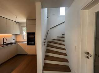 Moderne Doppelhaushälfte mit Terrasse + Eigengarten + Stellplatz, 785000 €, Immobilien-Häuser in 1220 Donaustadt