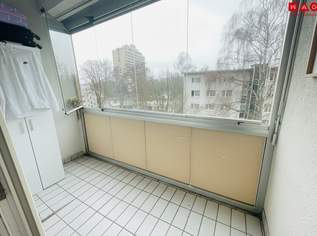 Ruhiges Wohnen im letzten Stock – 3-Zimmer-Wohnung mit Loggia! Wohnung wird im Mai 2026 noch GENERALSANIERT!, 1029.64 €, Immobilien-Wohnungen in Oberösterreich